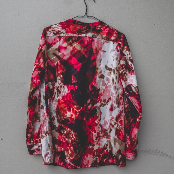 Calvin Klein Printed Sportswear Button Down Blouse - Picture 6 of 9
